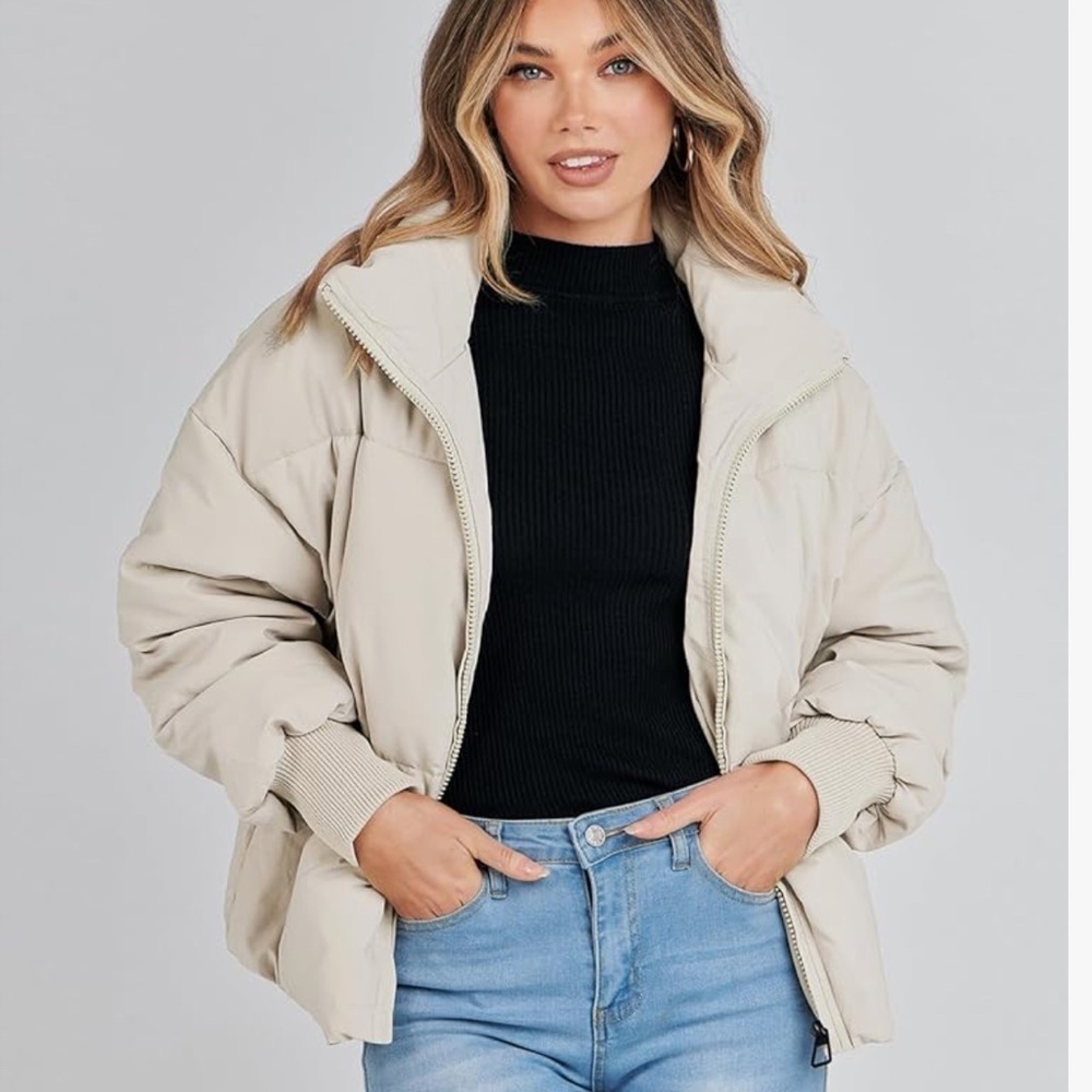 MEROKEETY Women's Winter Long Sleeve Zip Puffer Jacket Baggy Short M NWT